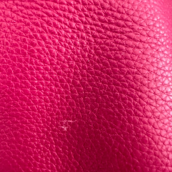 Tori Birch Fuchsia bag used - Picture 13 of 17